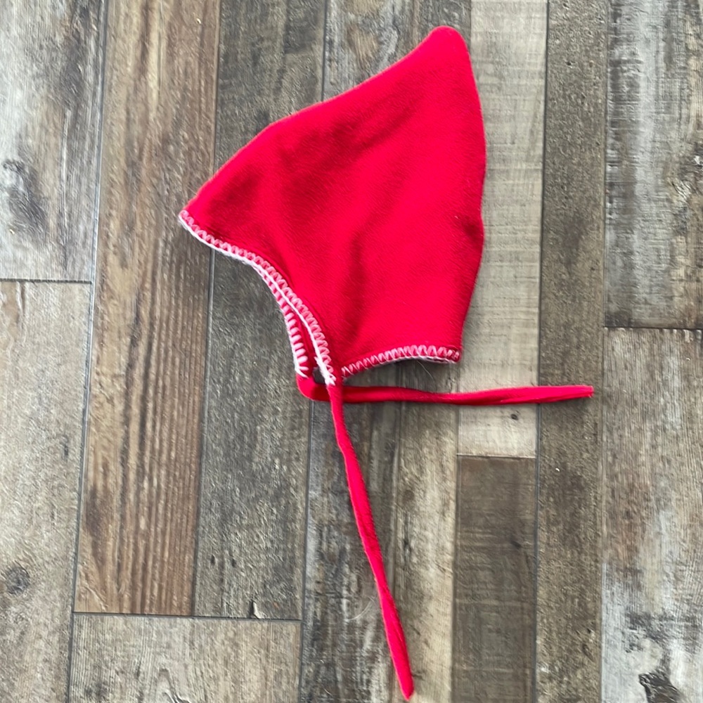 Gnome hat